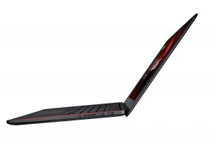 Asus ROG GX500 con pantalla UHD orientada para juegos. 
